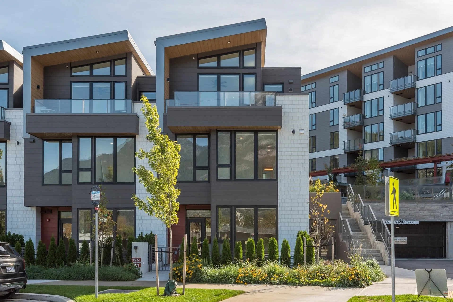 1502 Scott Crescent #101