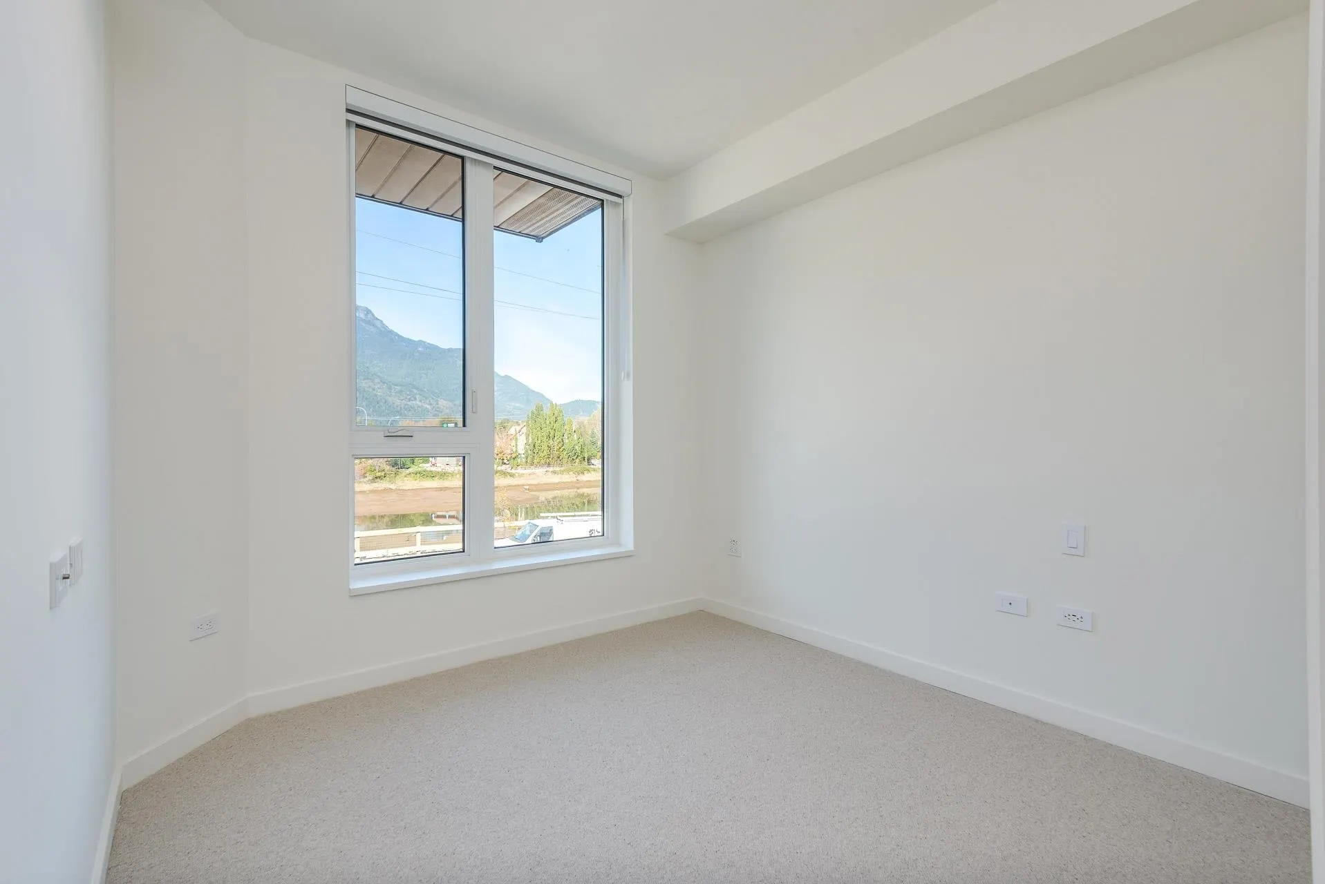 1502 Scott Crescent #101