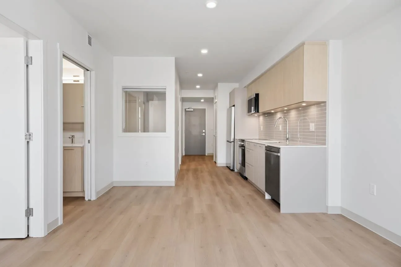 1529 Oxford #424