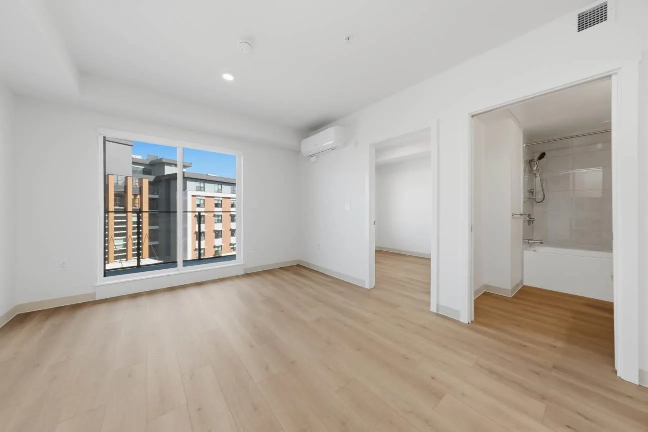 1529 Oxford #424