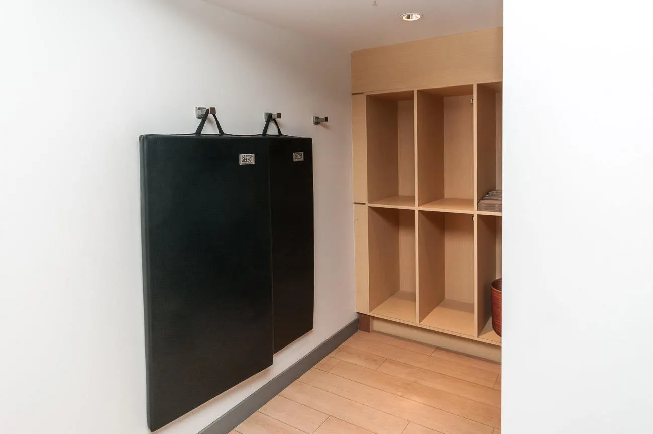 221 E 3rd #506