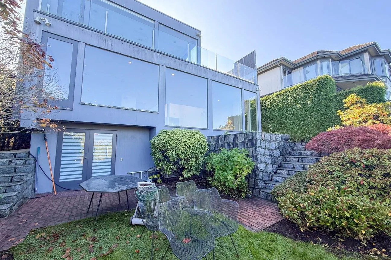 2515 Point Grey Road