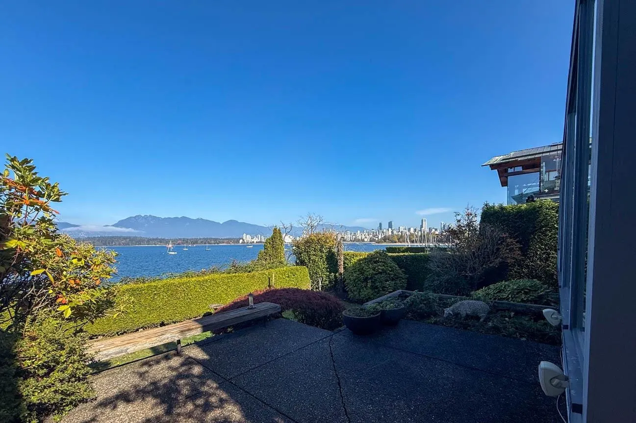 2515 Point Grey Road