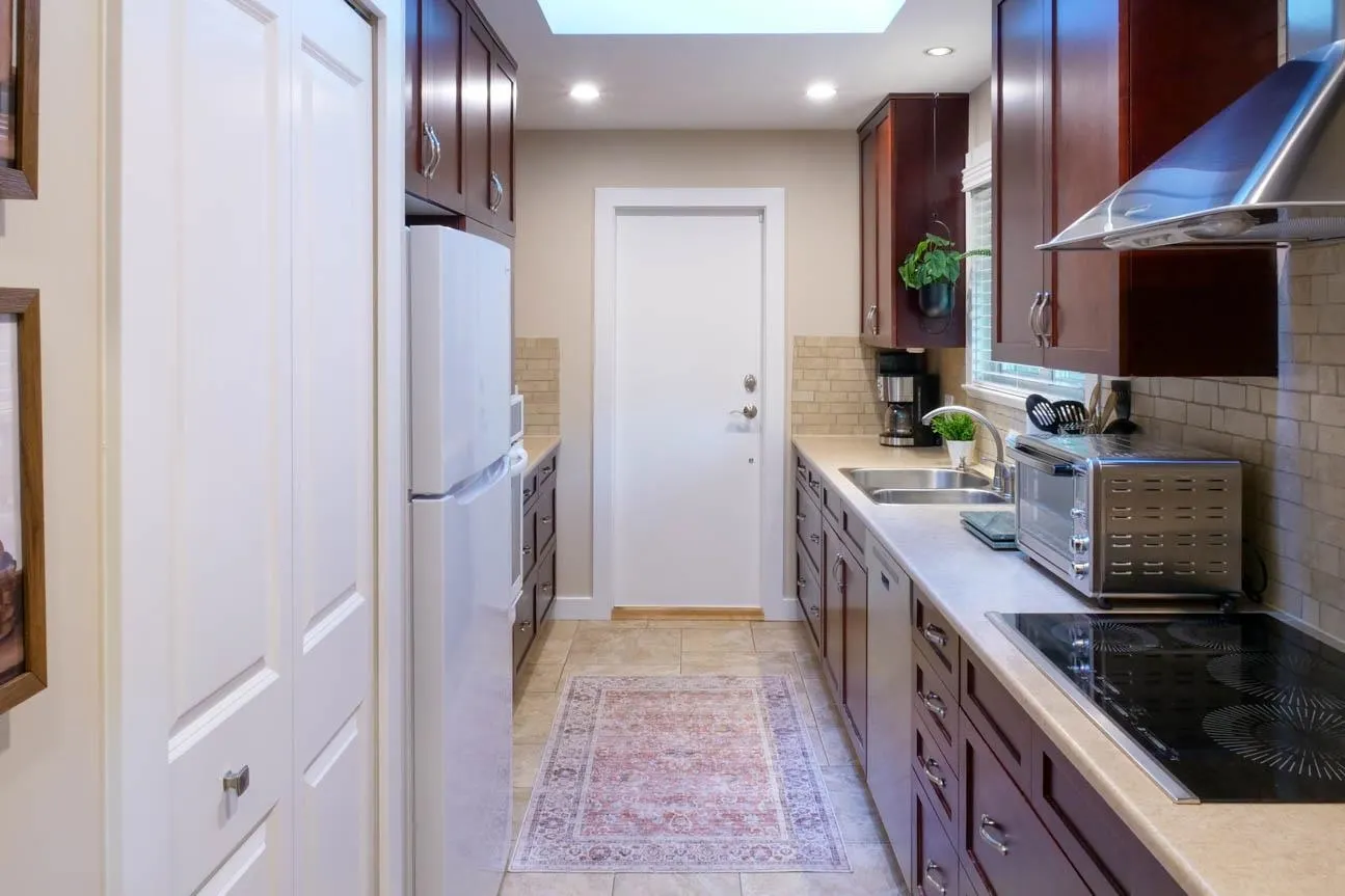 2268 E Broadway #504