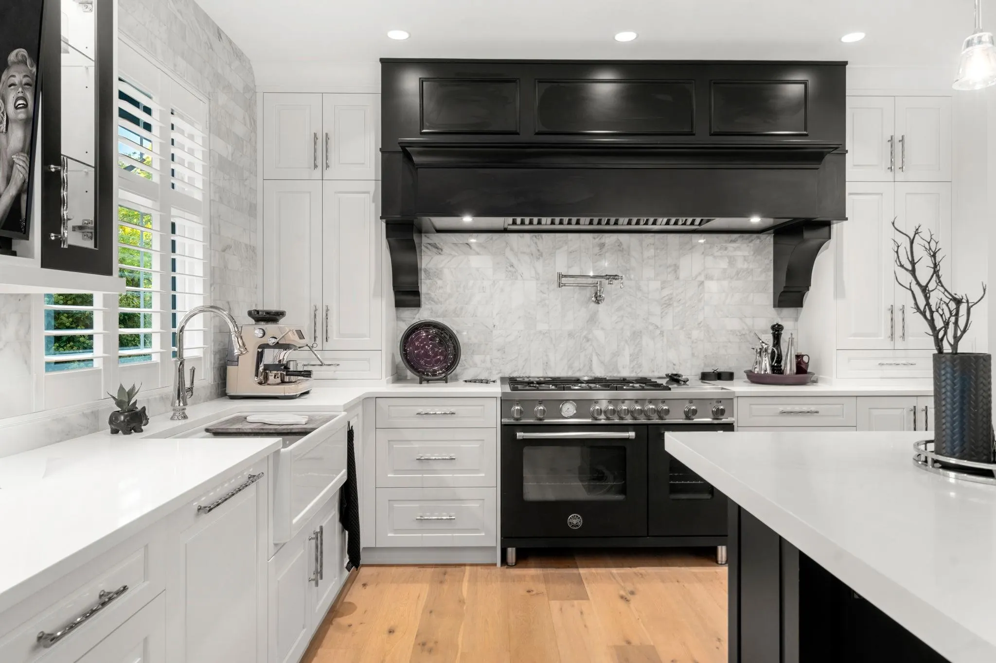 3415 Canterbury Drive