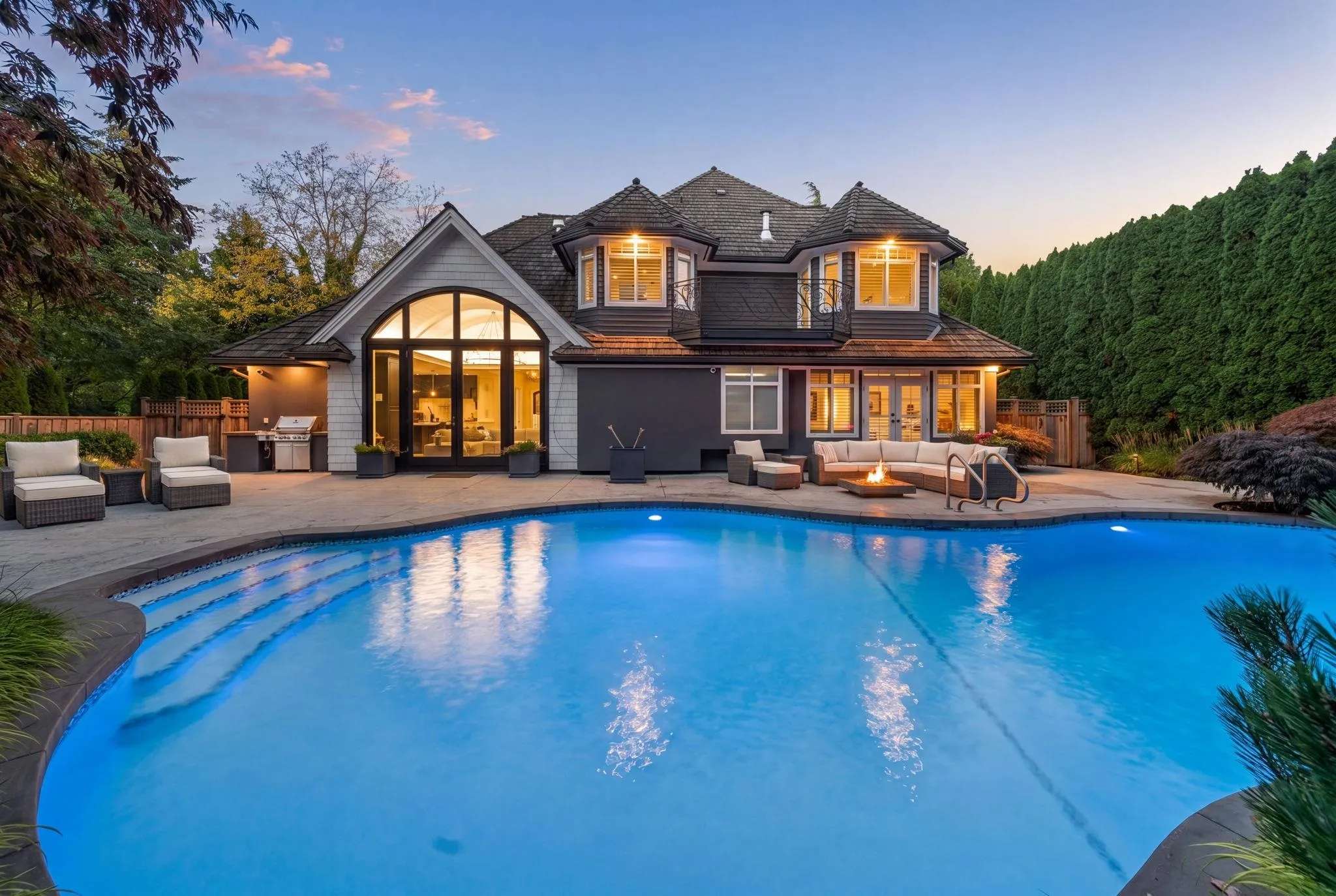 3415 Canterbury Drive