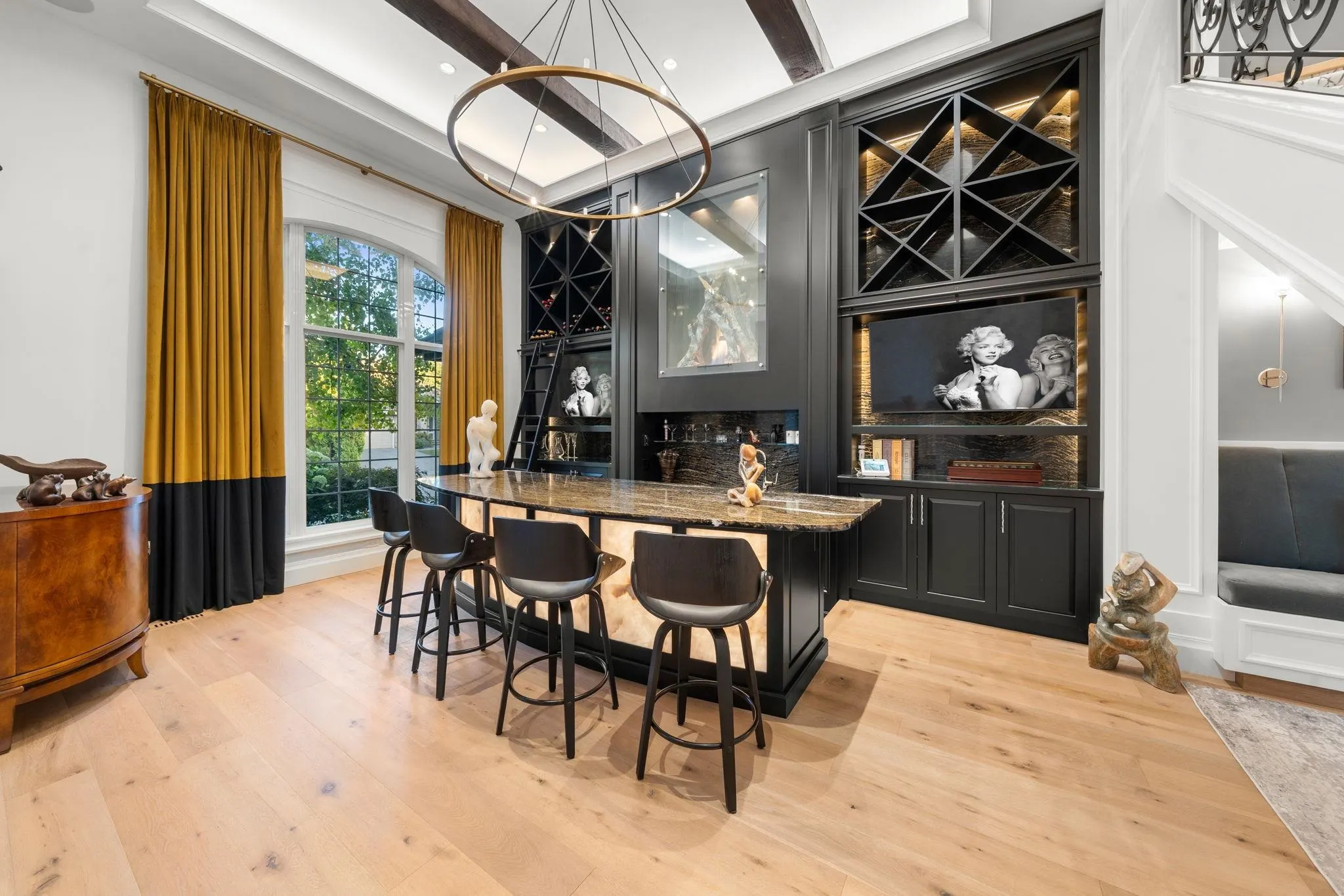 3415 Canterbury Drive