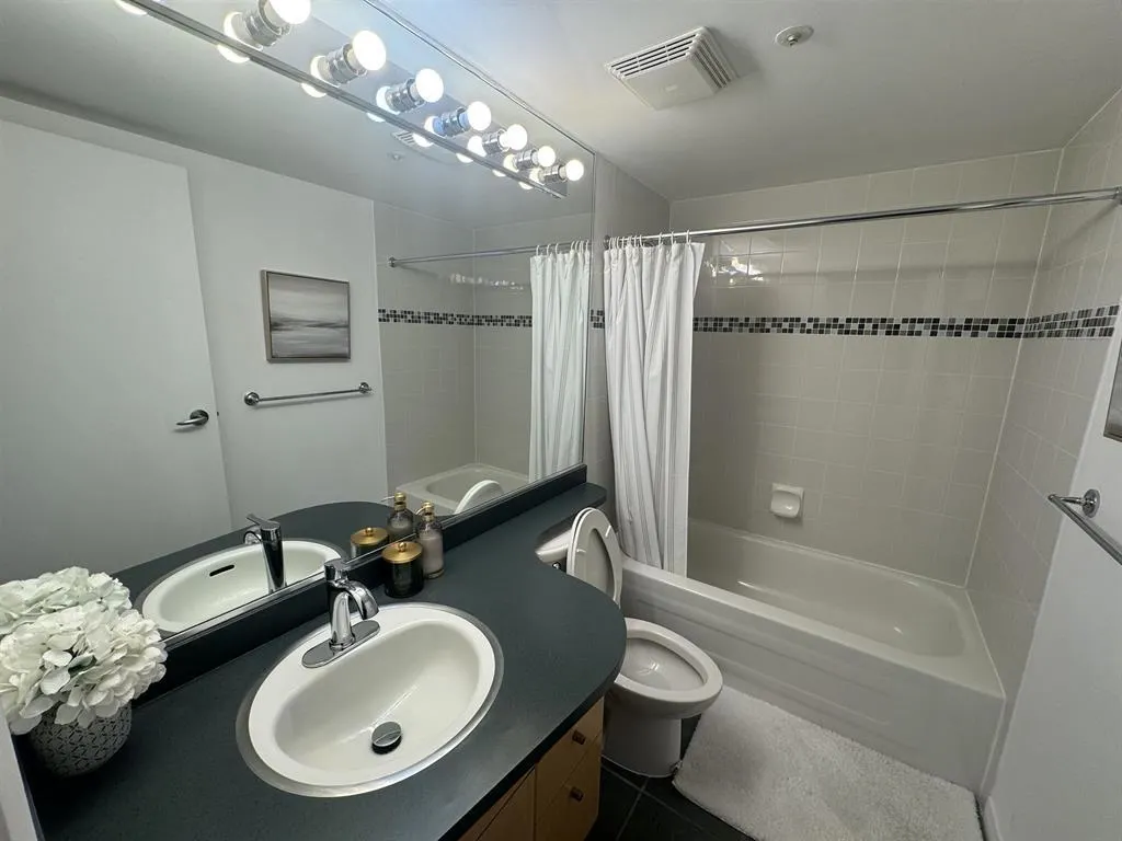 1008 Cambie Street #190X