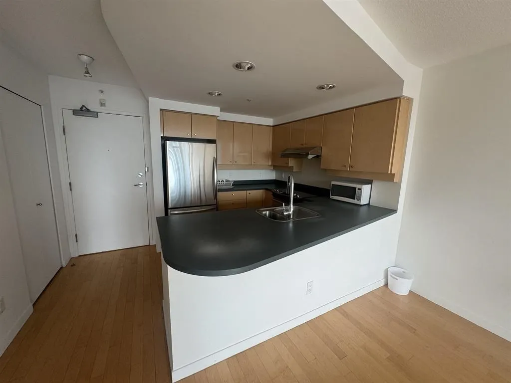 1008 Cambie Street #190X