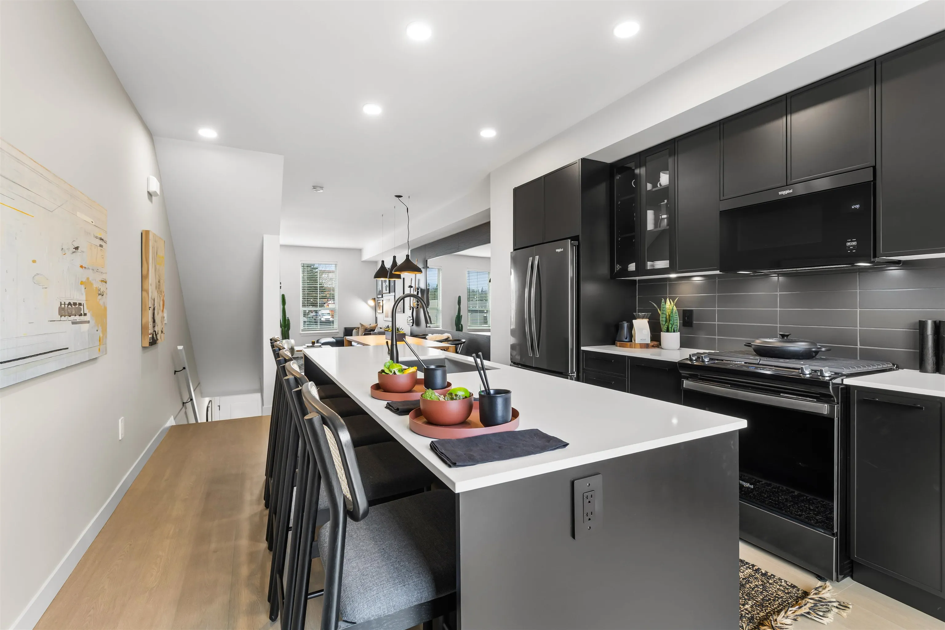 2891 Montrose Avenue #48