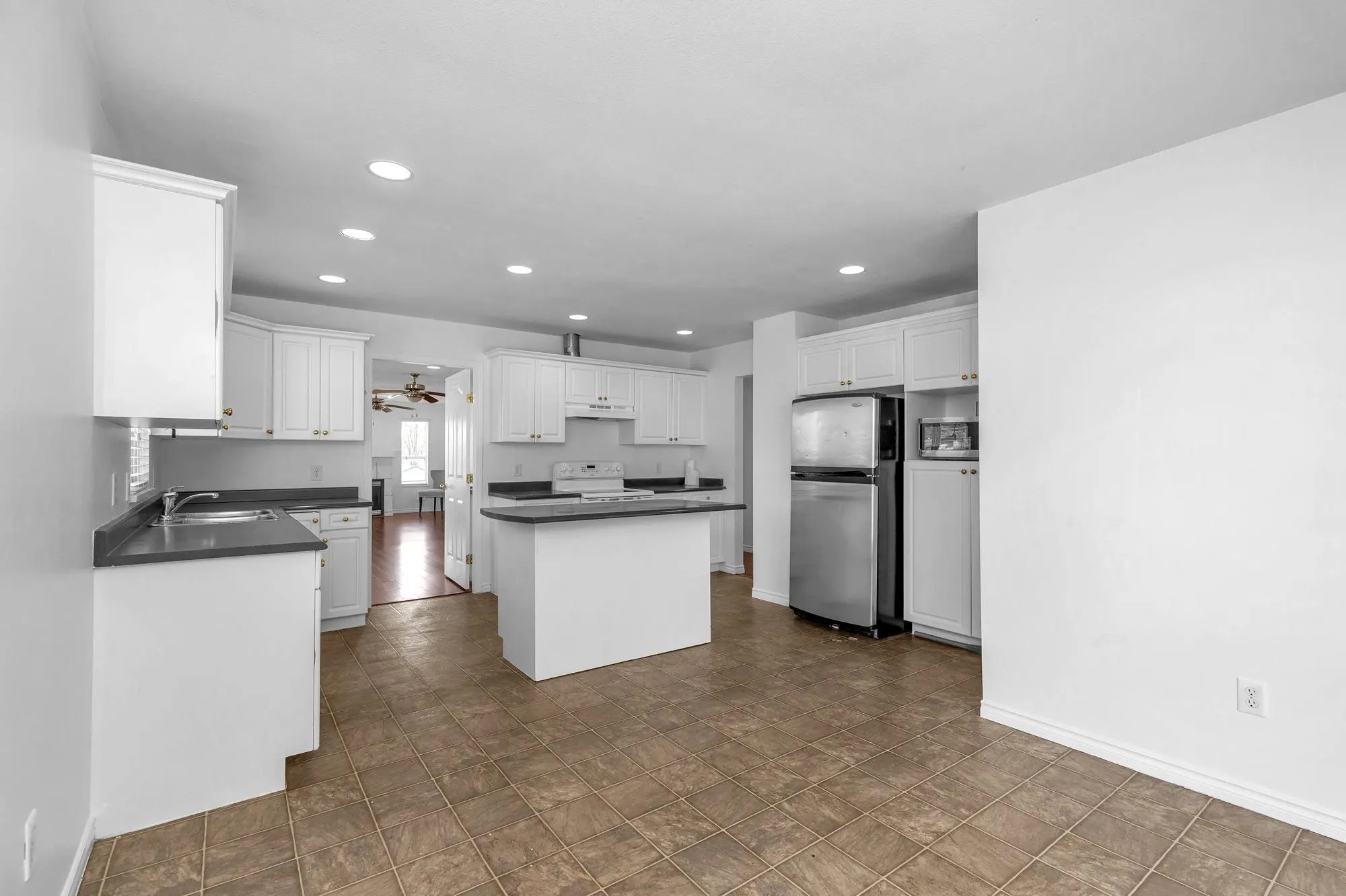 8067 Cedar Street