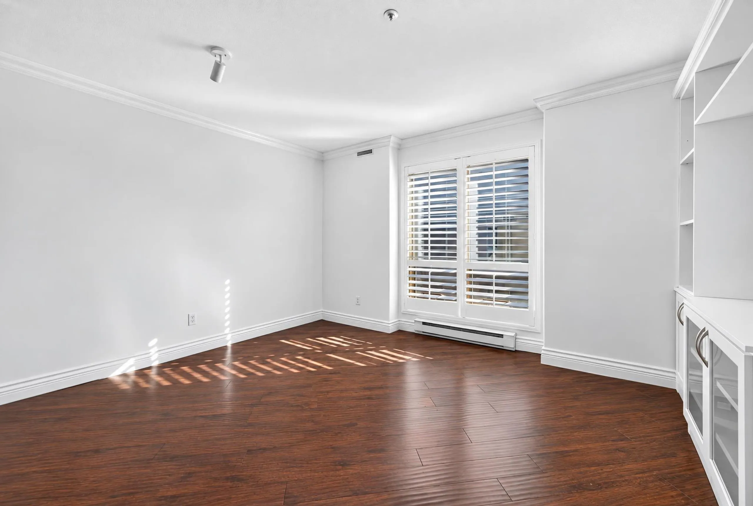 1100 56th Street Street #211N