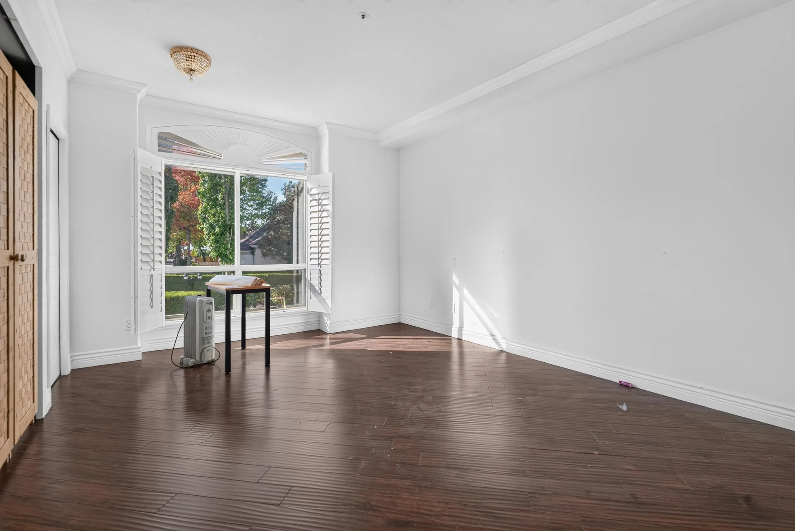 1100 56th Street Street #211N