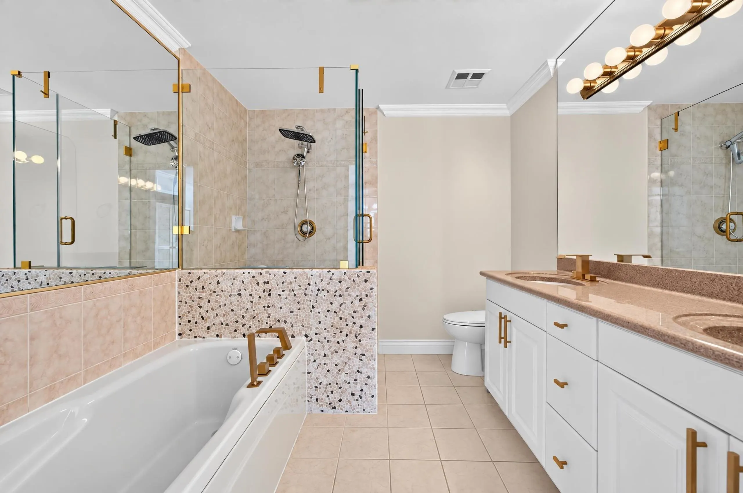 1100 56th Street Street #211N
