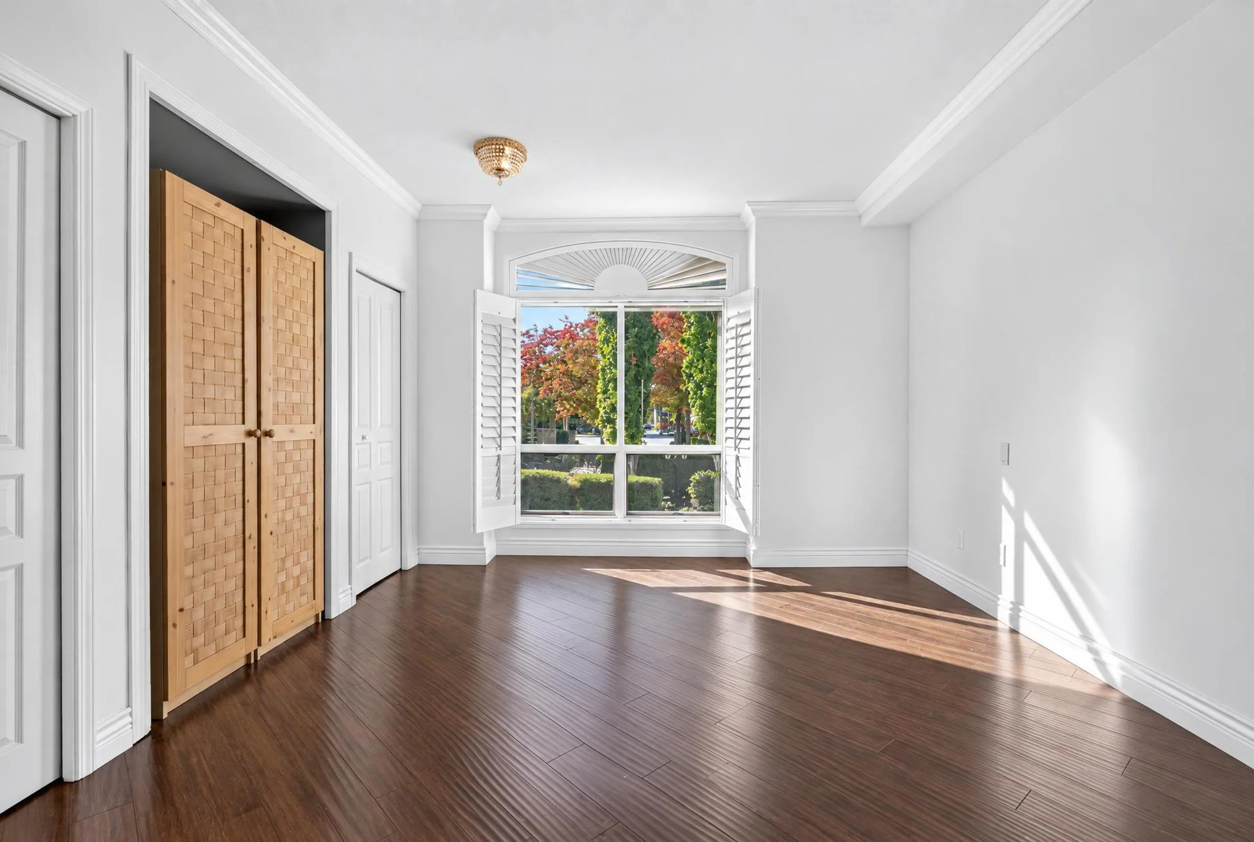 1100 56th Street Street #211N