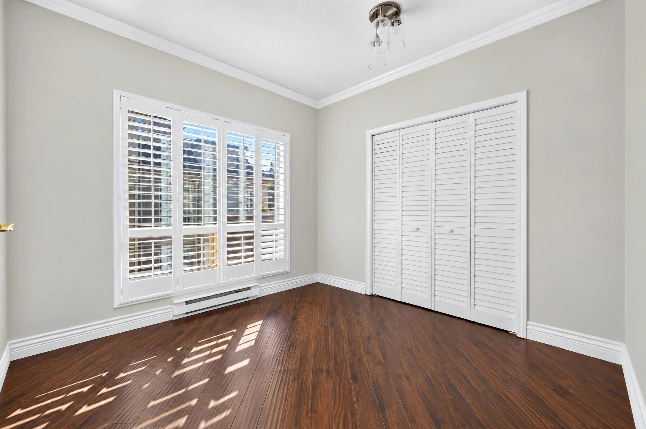 1100 56th Street Street #211N