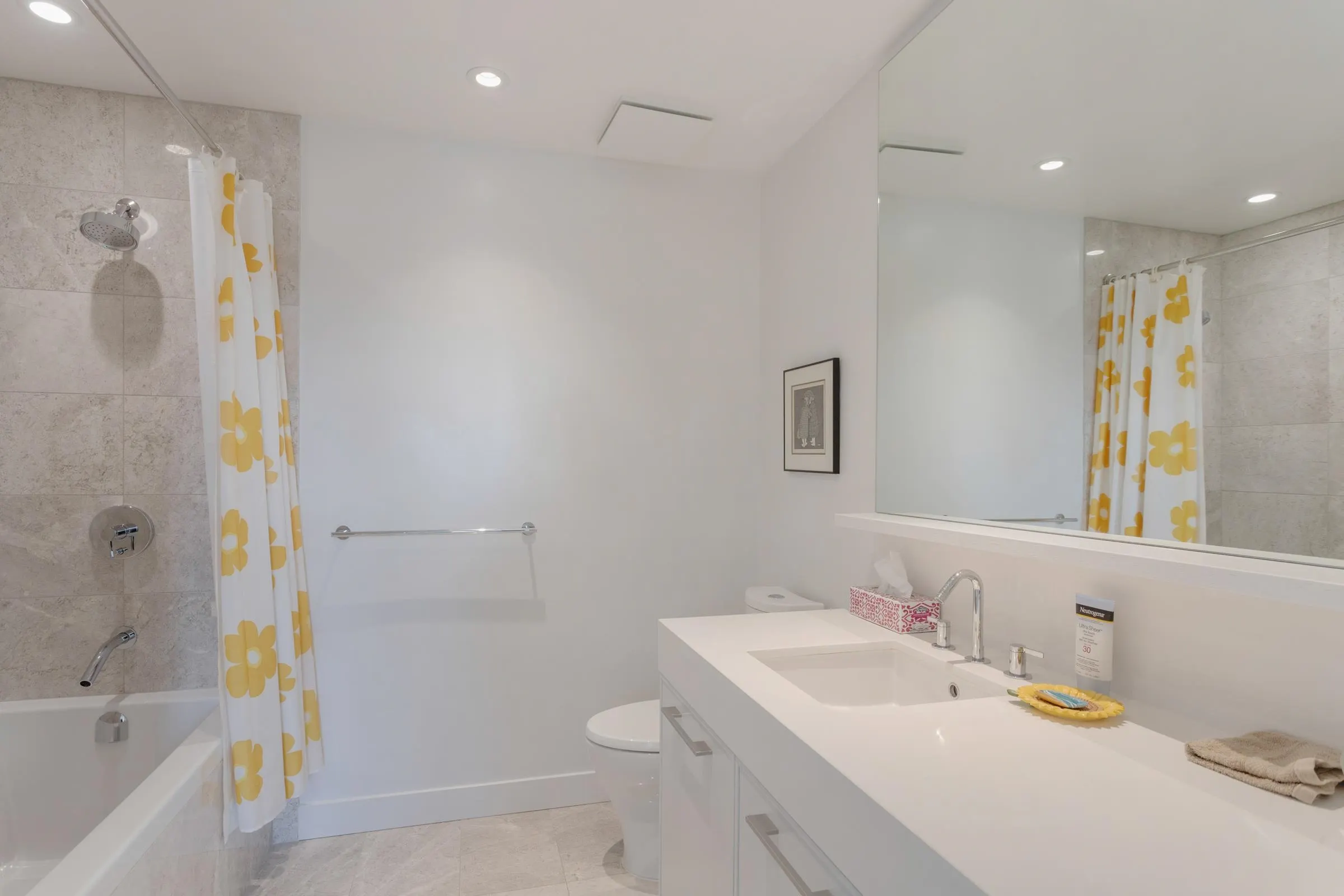 3220 Connaught Crescent #206