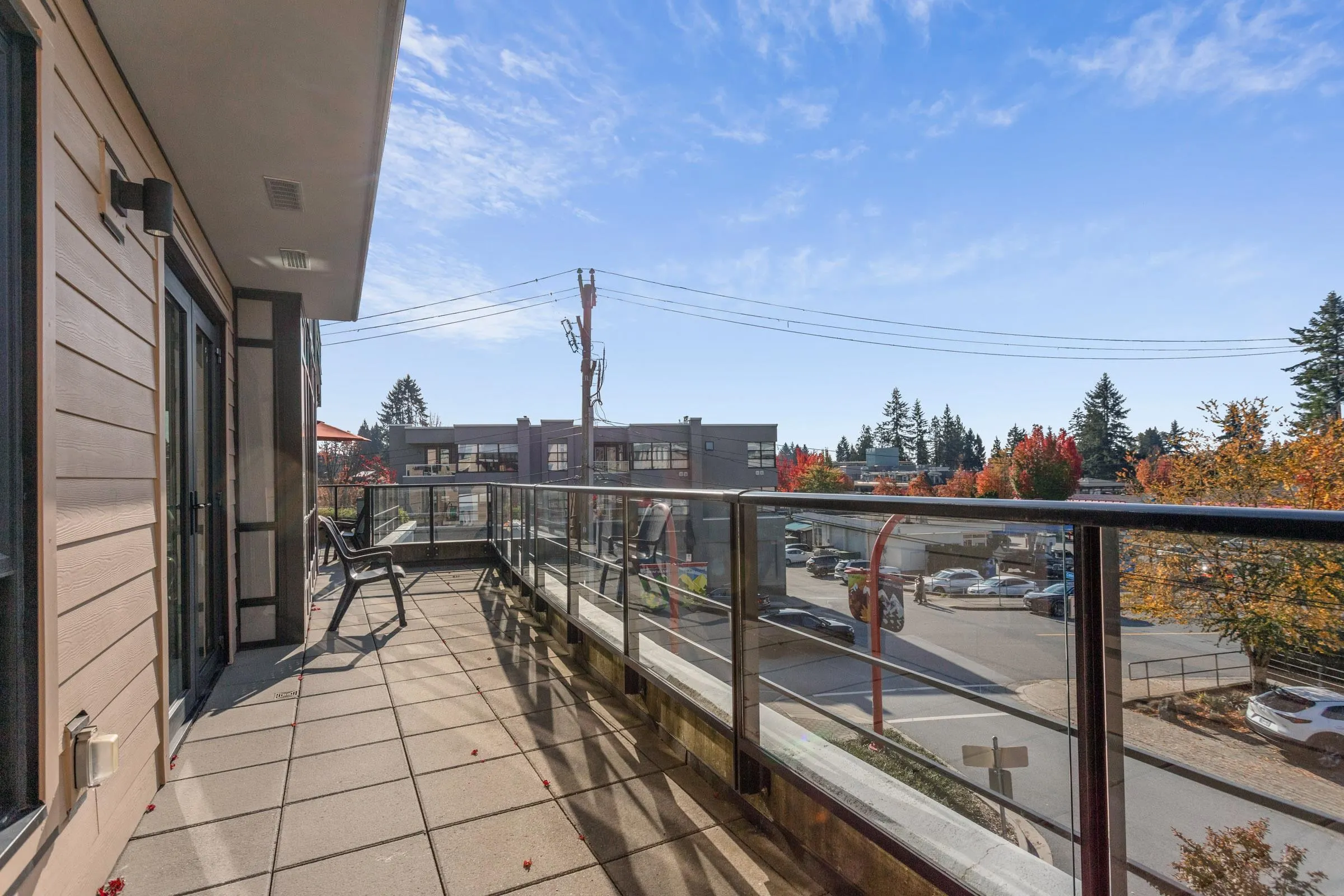 3220 Connaught Crescent #206