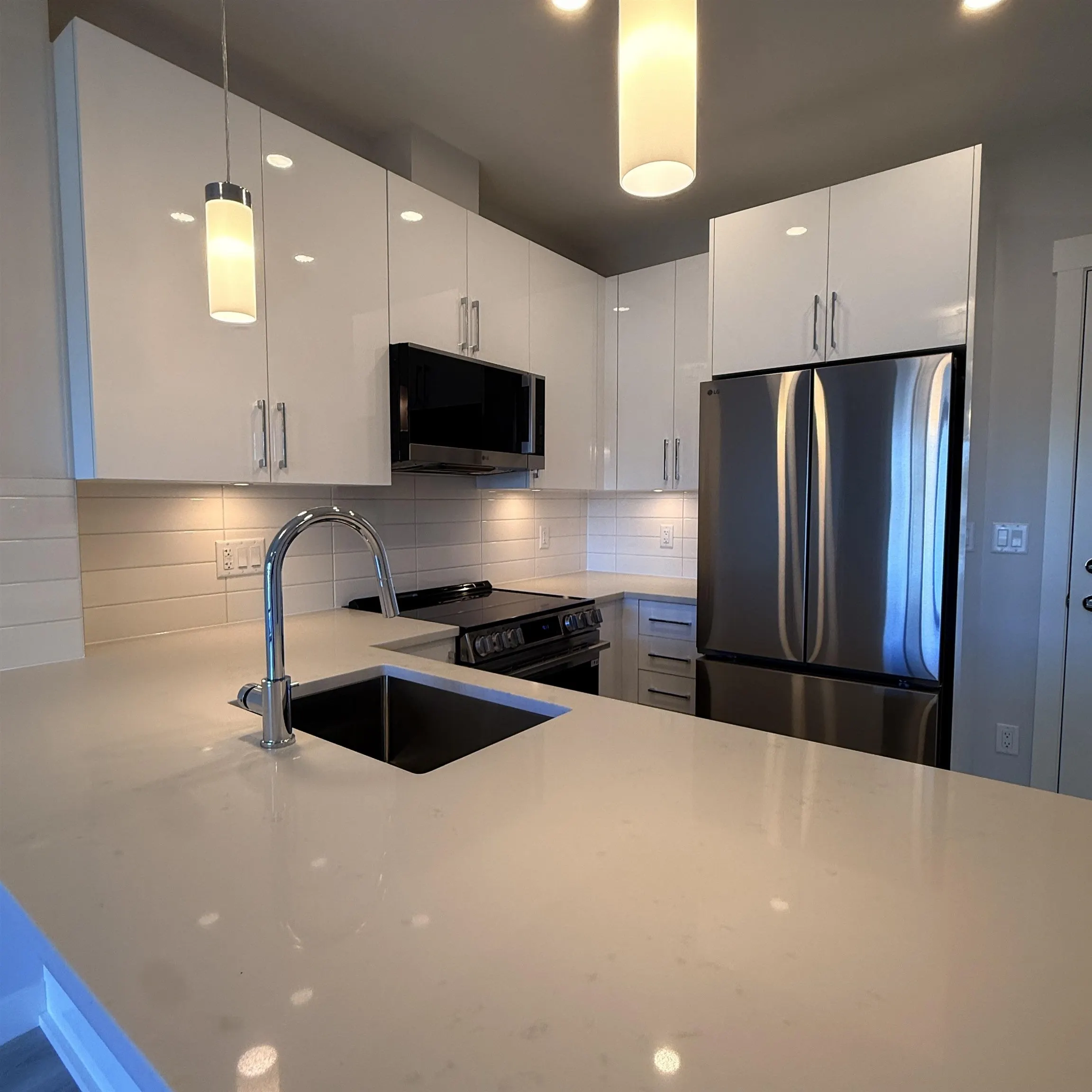 8423 Cedar Street #419