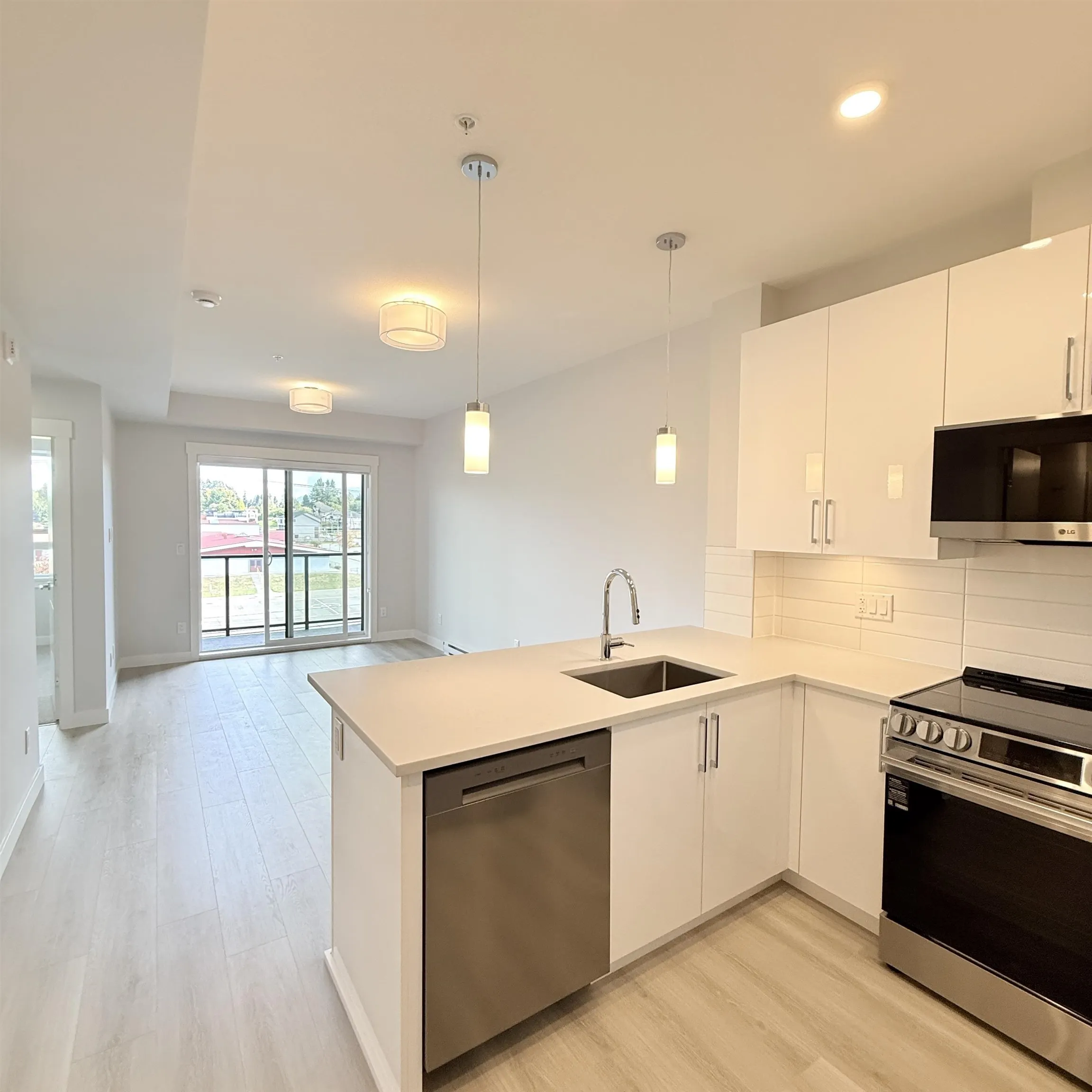 8423 Cedar Street #419