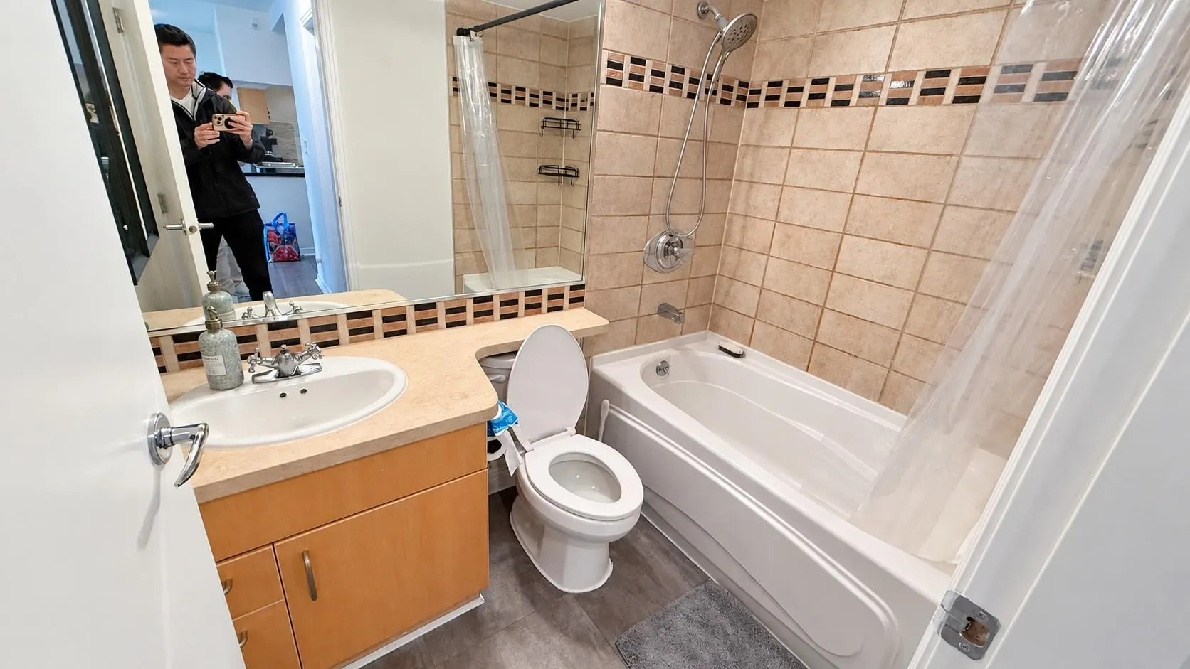 189 Davie Street #6XX
