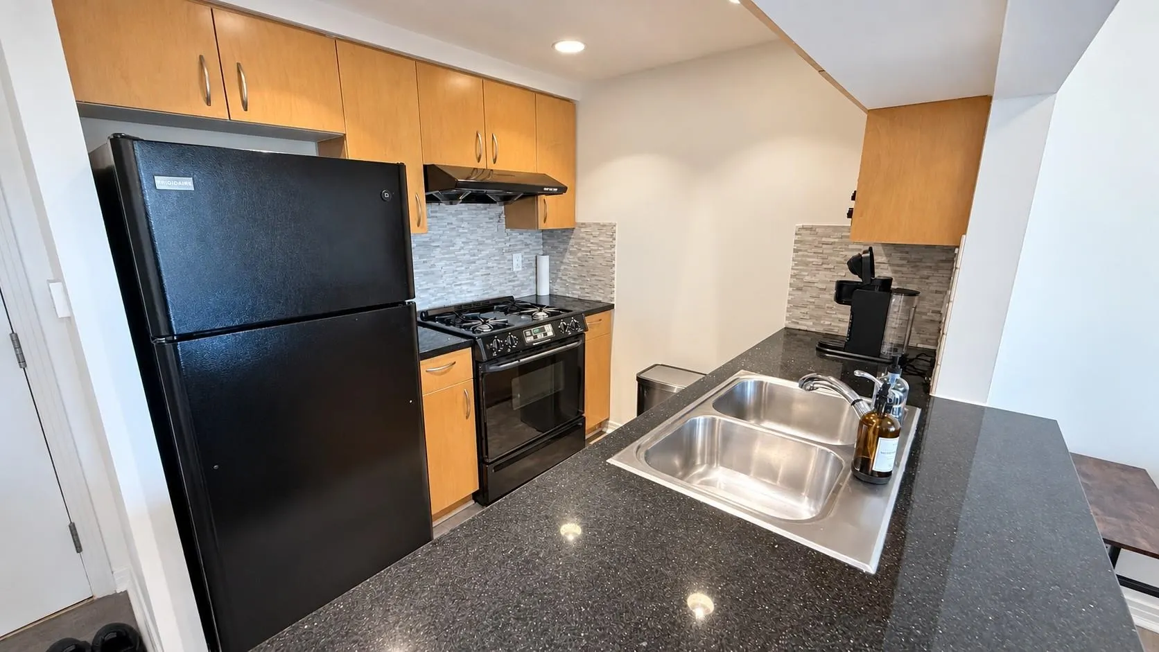 189 Davie Street #6XX