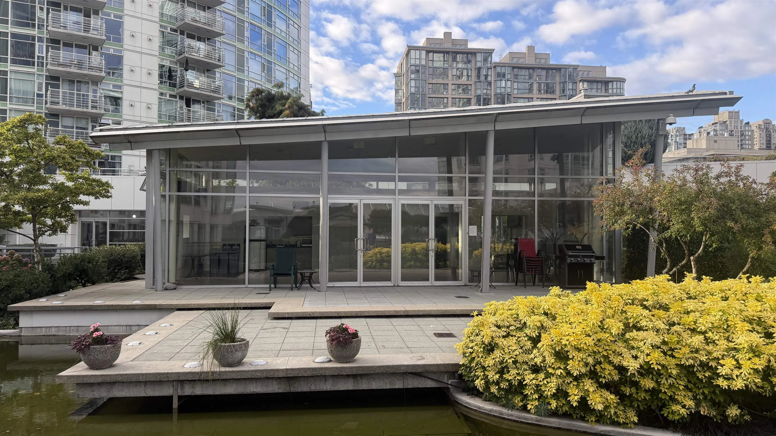 189 Davie Street #6XX