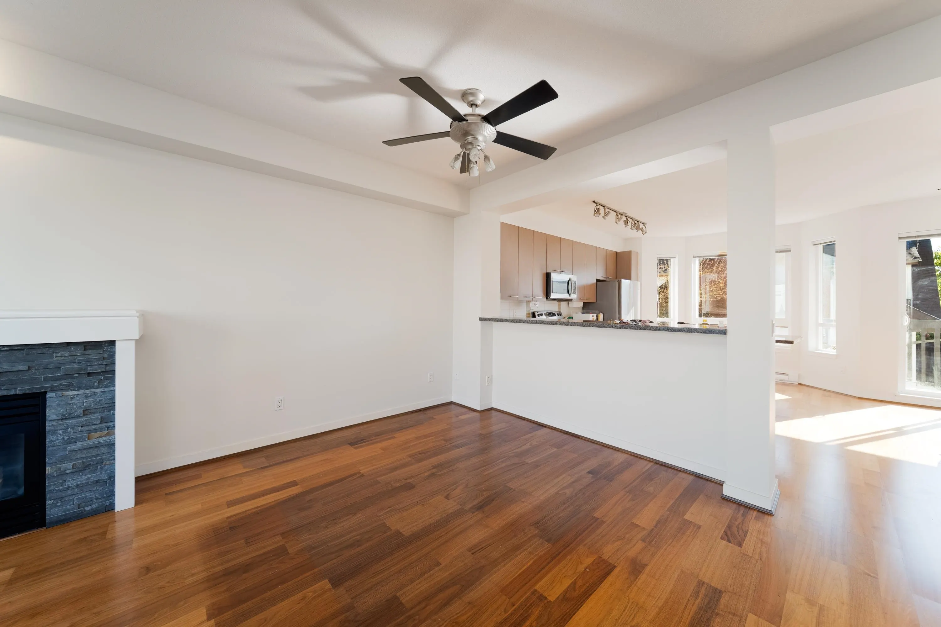 7155 189 Street #54