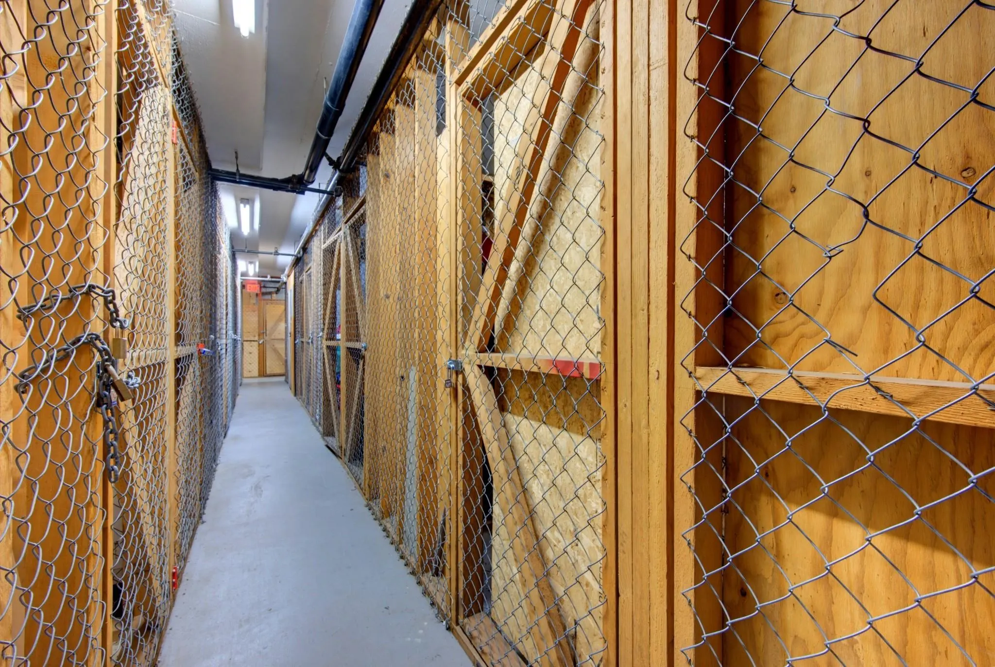 1040 E Broadway #101