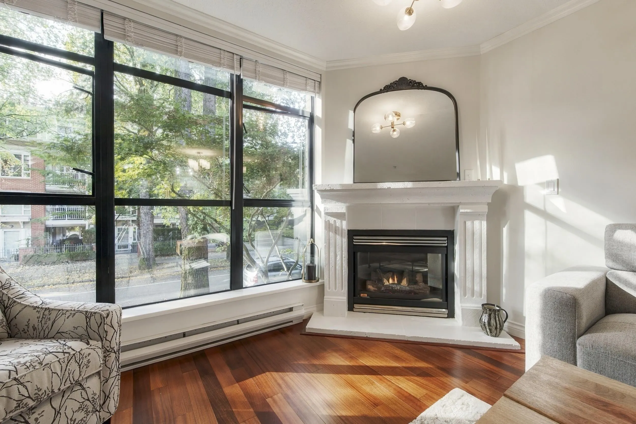 2181 W 10th Avenue #210