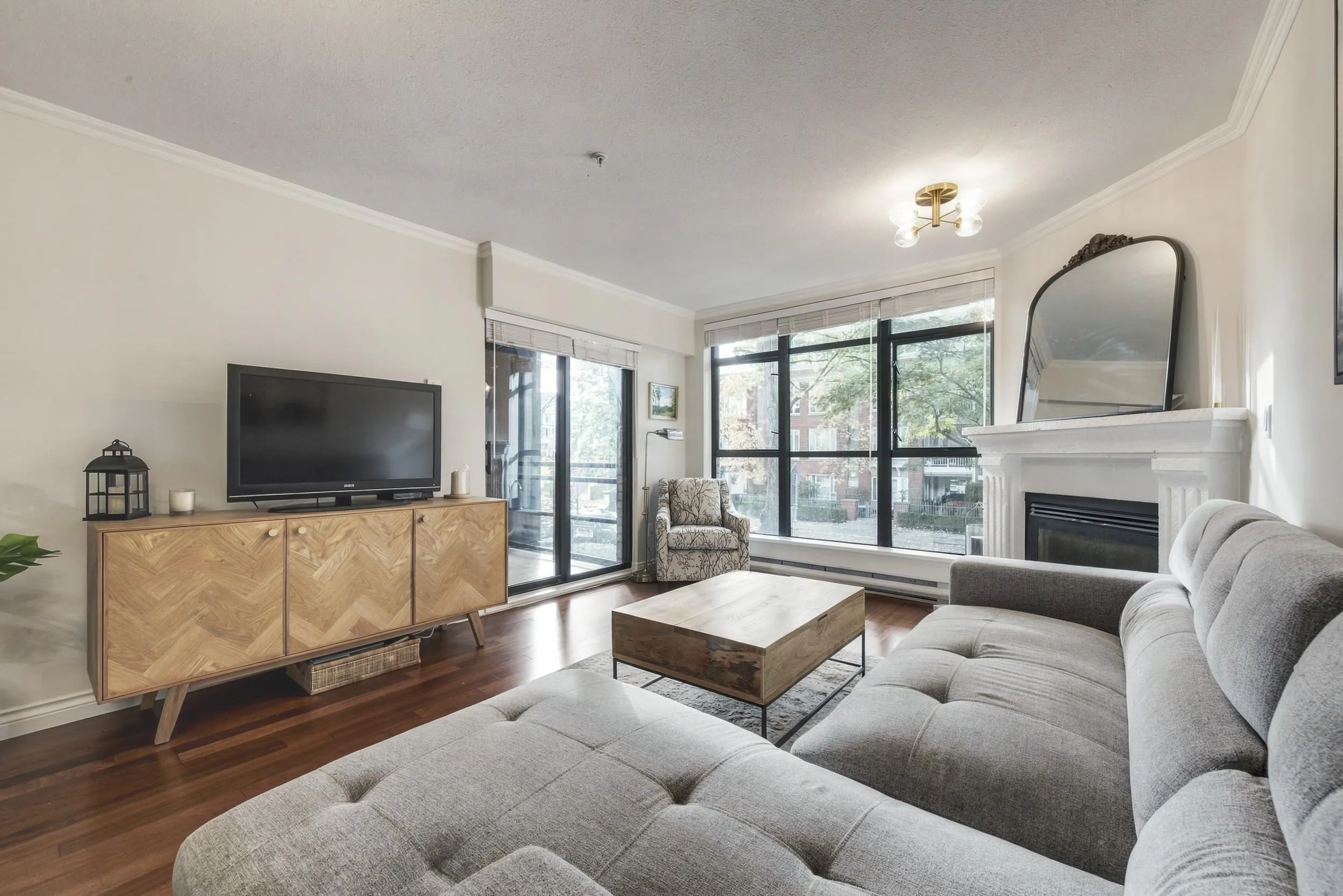 2181 W 10th Avenue #210