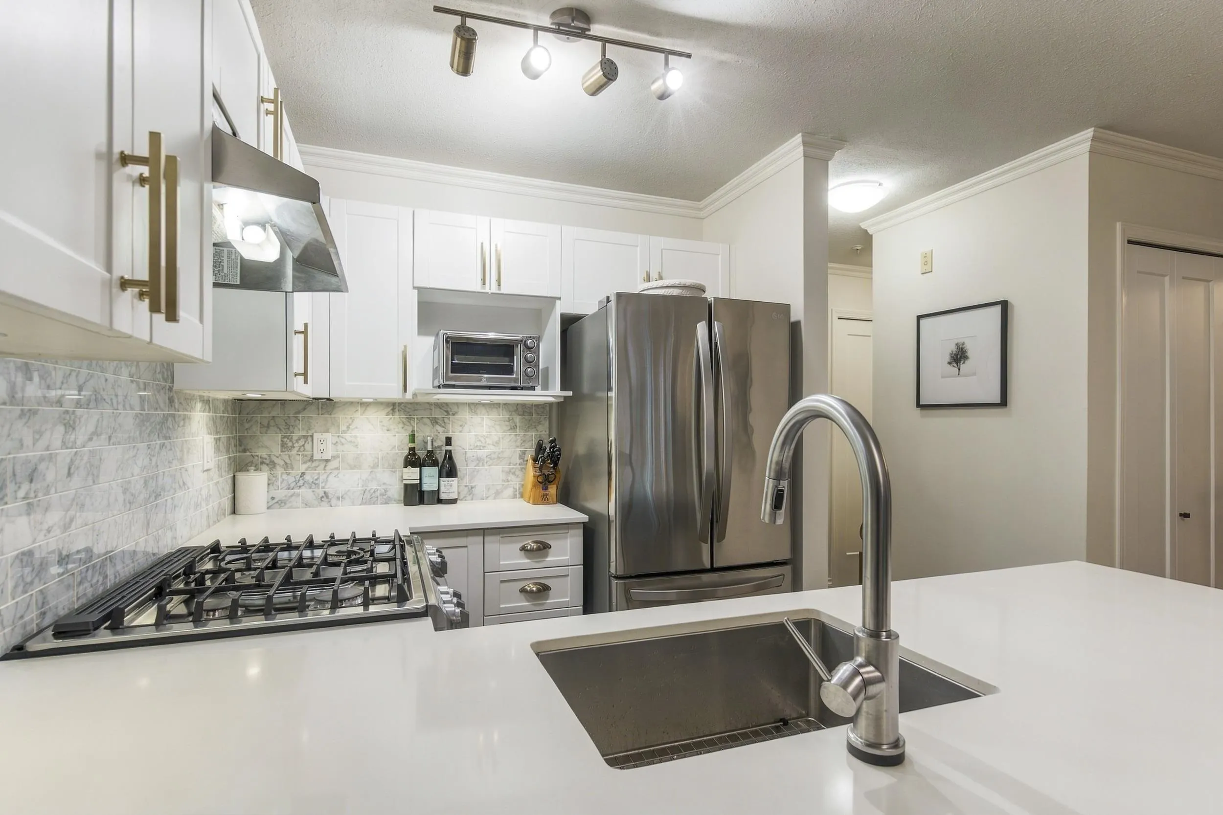 2181 W 10th Avenue #210