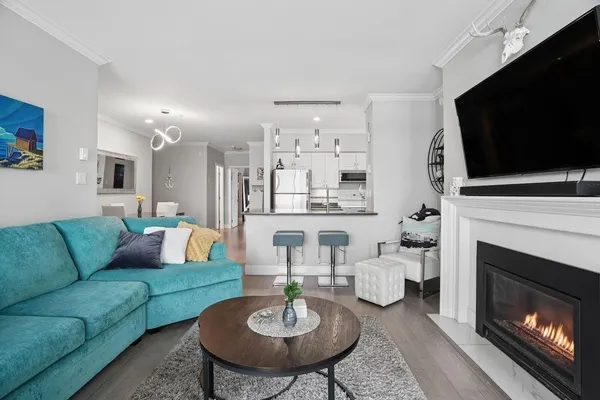 2020 E Kent Avenue South #311