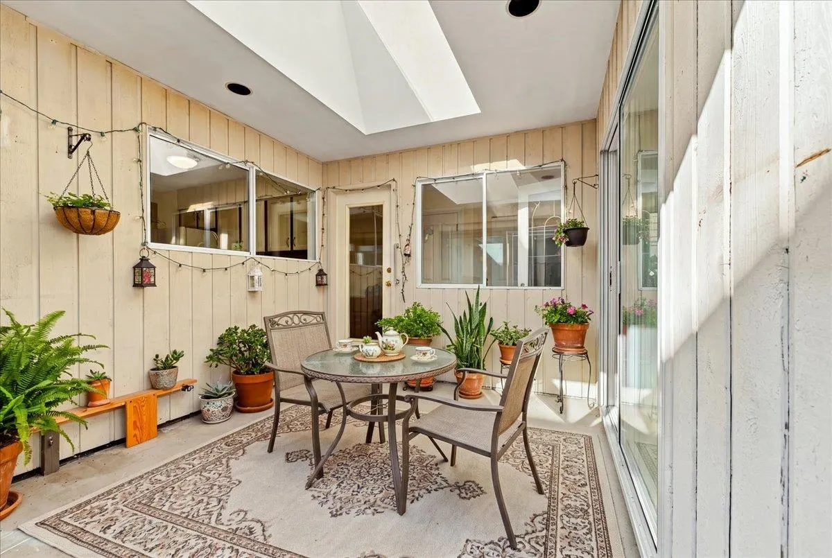 3040 Paisley Road