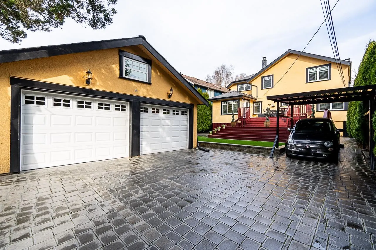1562 W 62nd Avenue