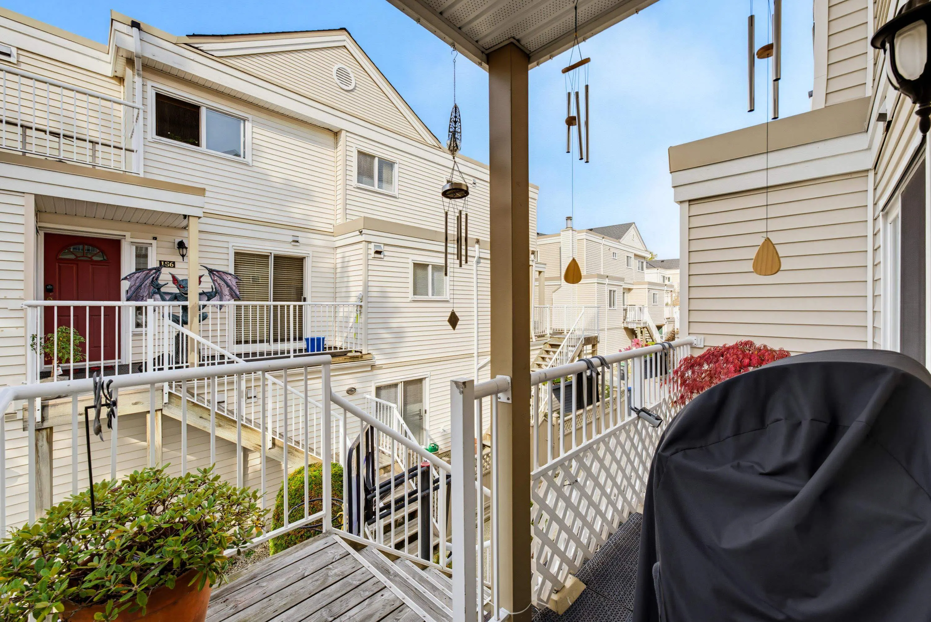 10077 156 Street #183