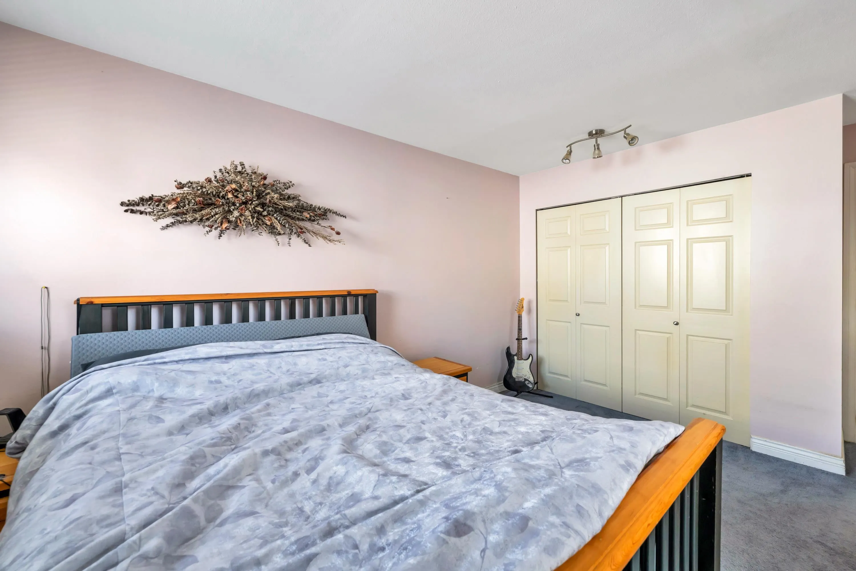 10077 156 Street #183