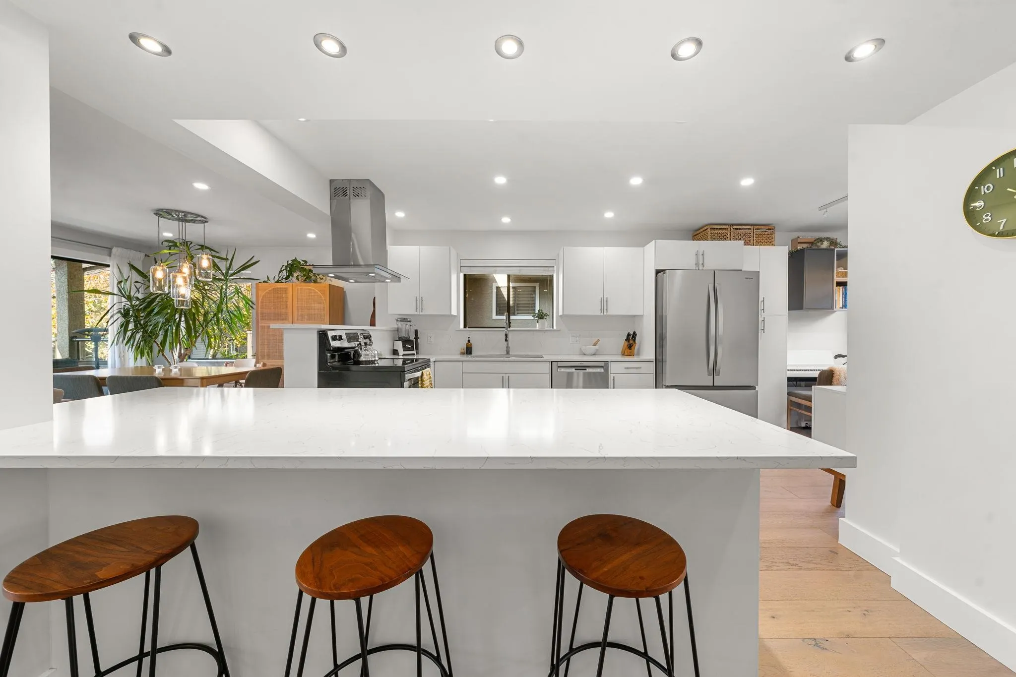 2133 St George's Avenue #19
