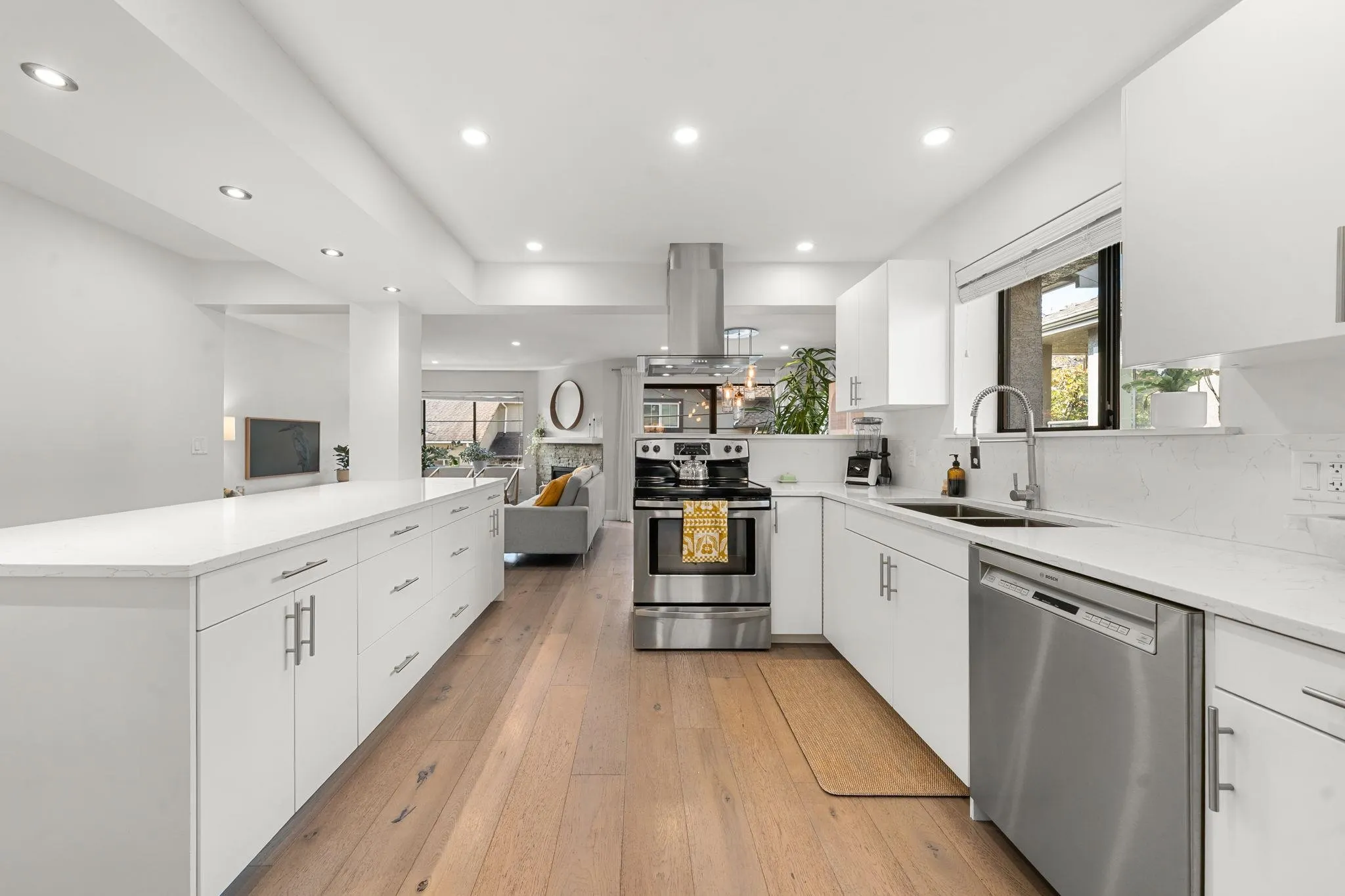 2133 St George's Avenue #19