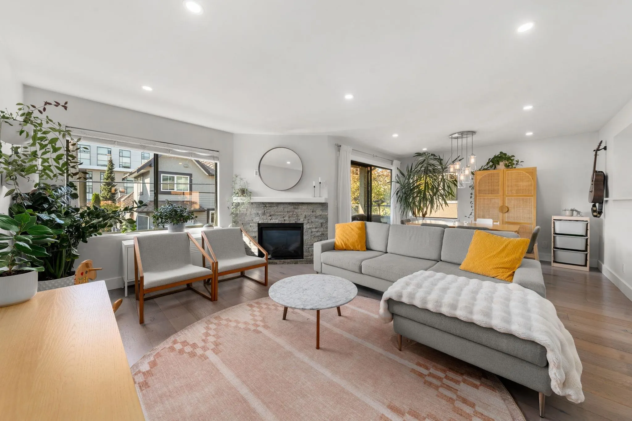2133 St George's Avenue #19