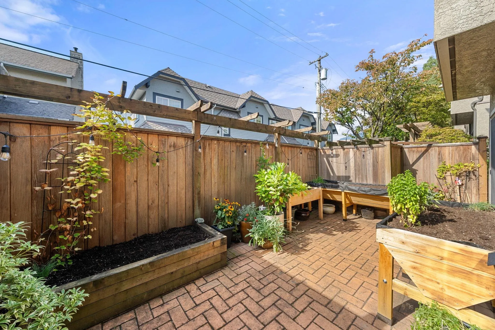2133 St George's Avenue #19