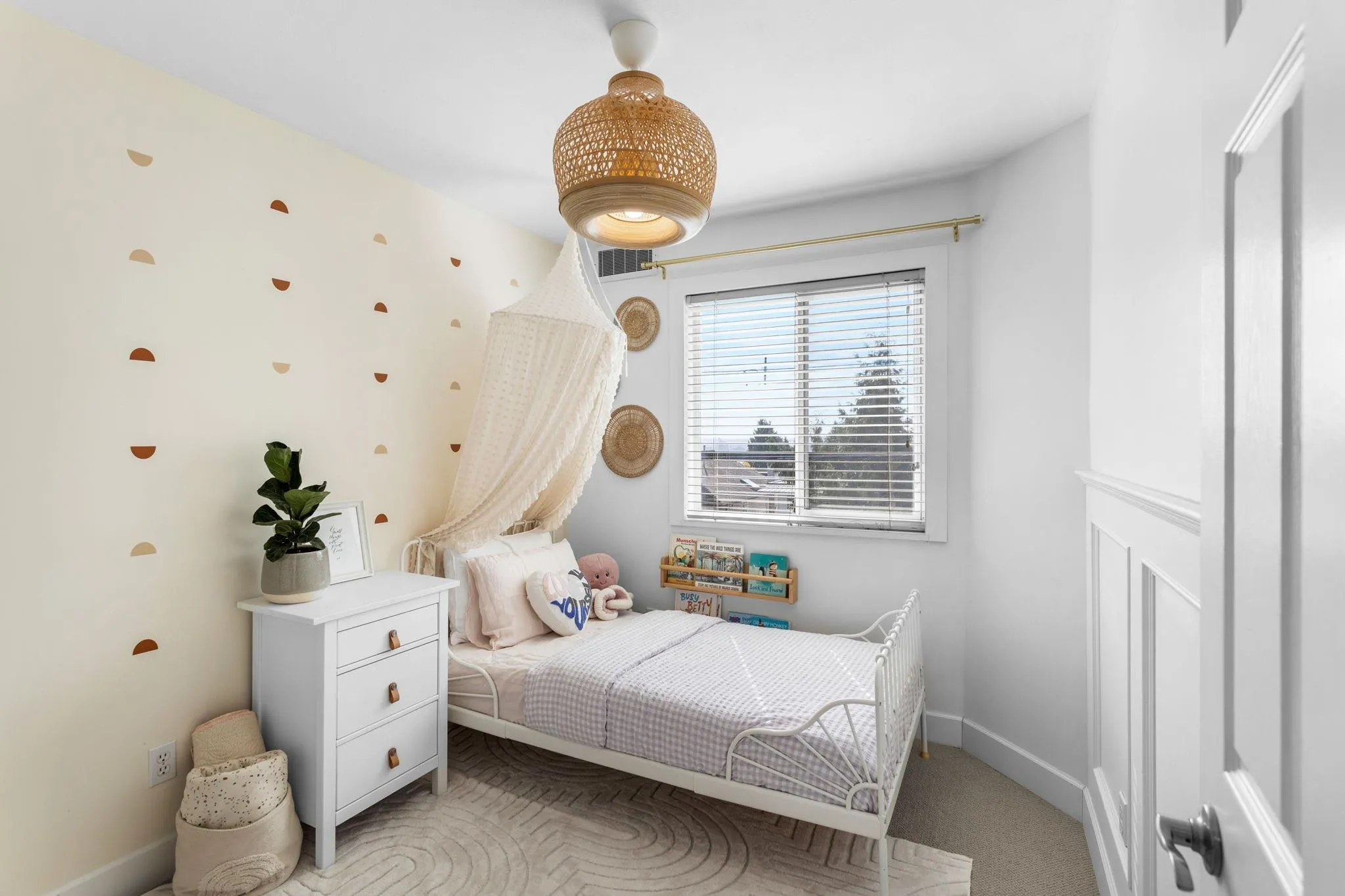 245 E 5th Street #7