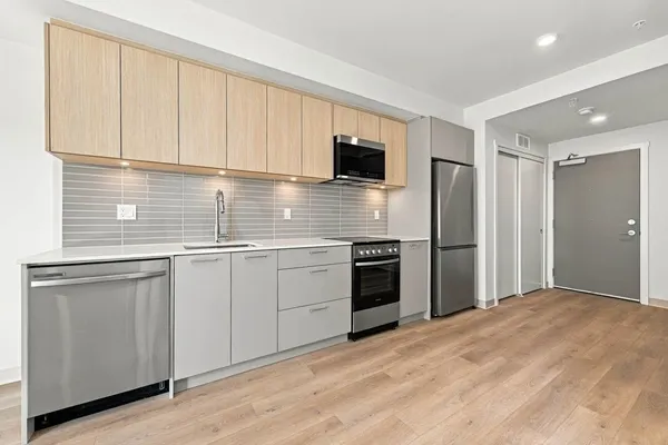 1529 Oxford #613