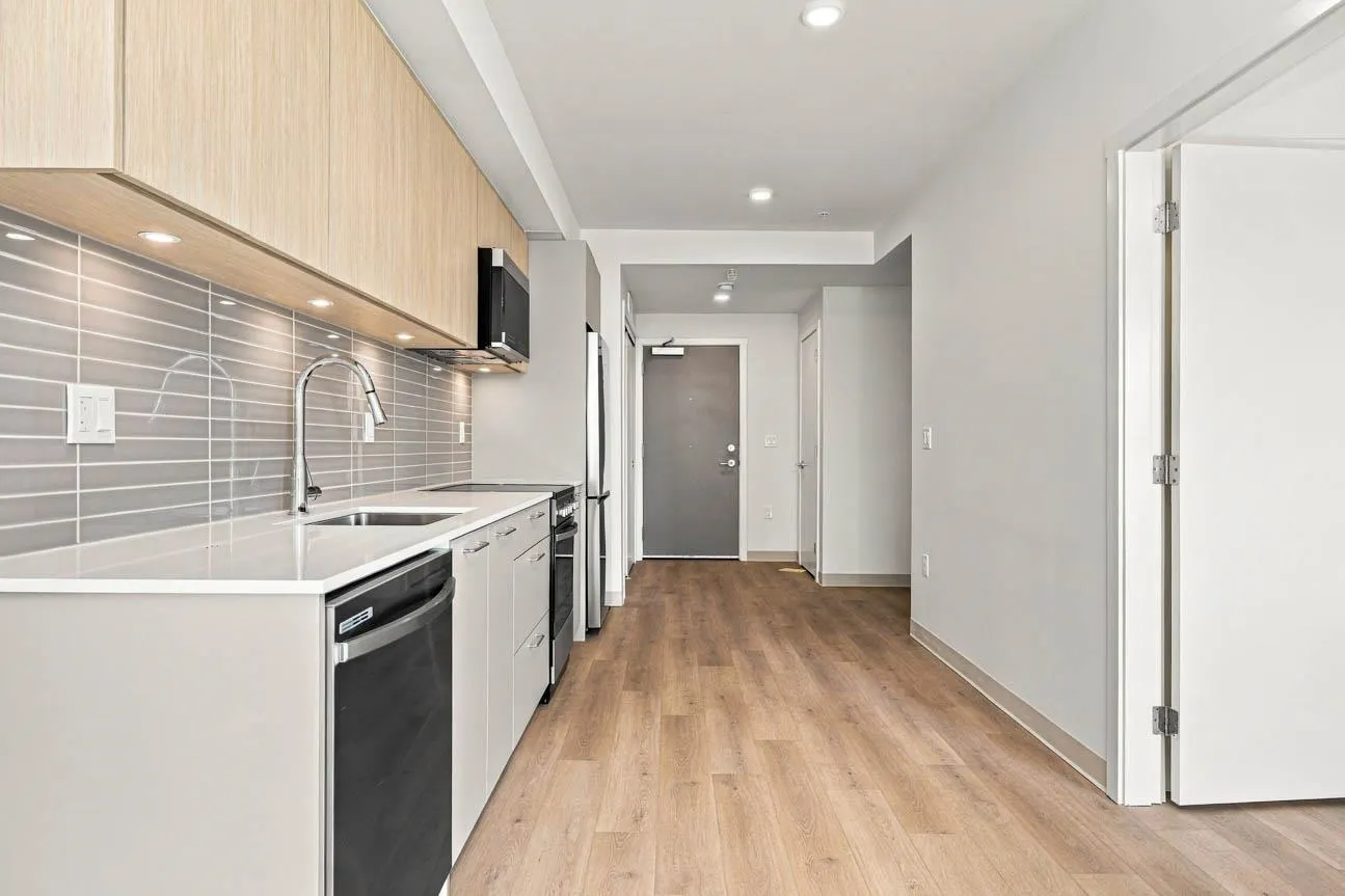1529 Oxford #613