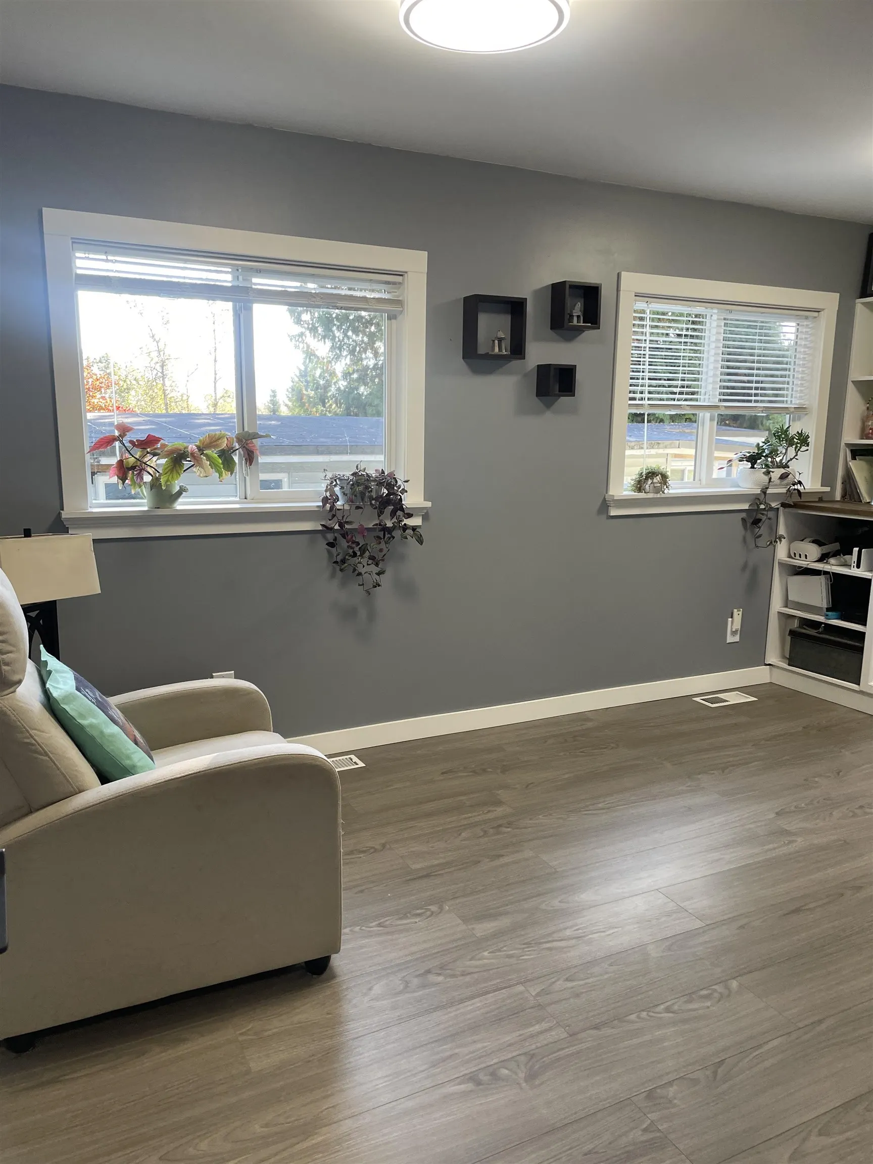 43201 Lougheed Highway #98