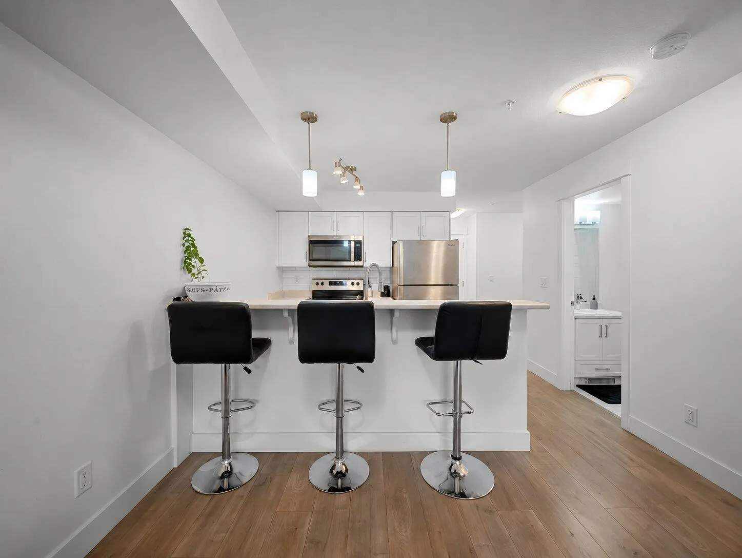 30515 Cardinal Avenue #213