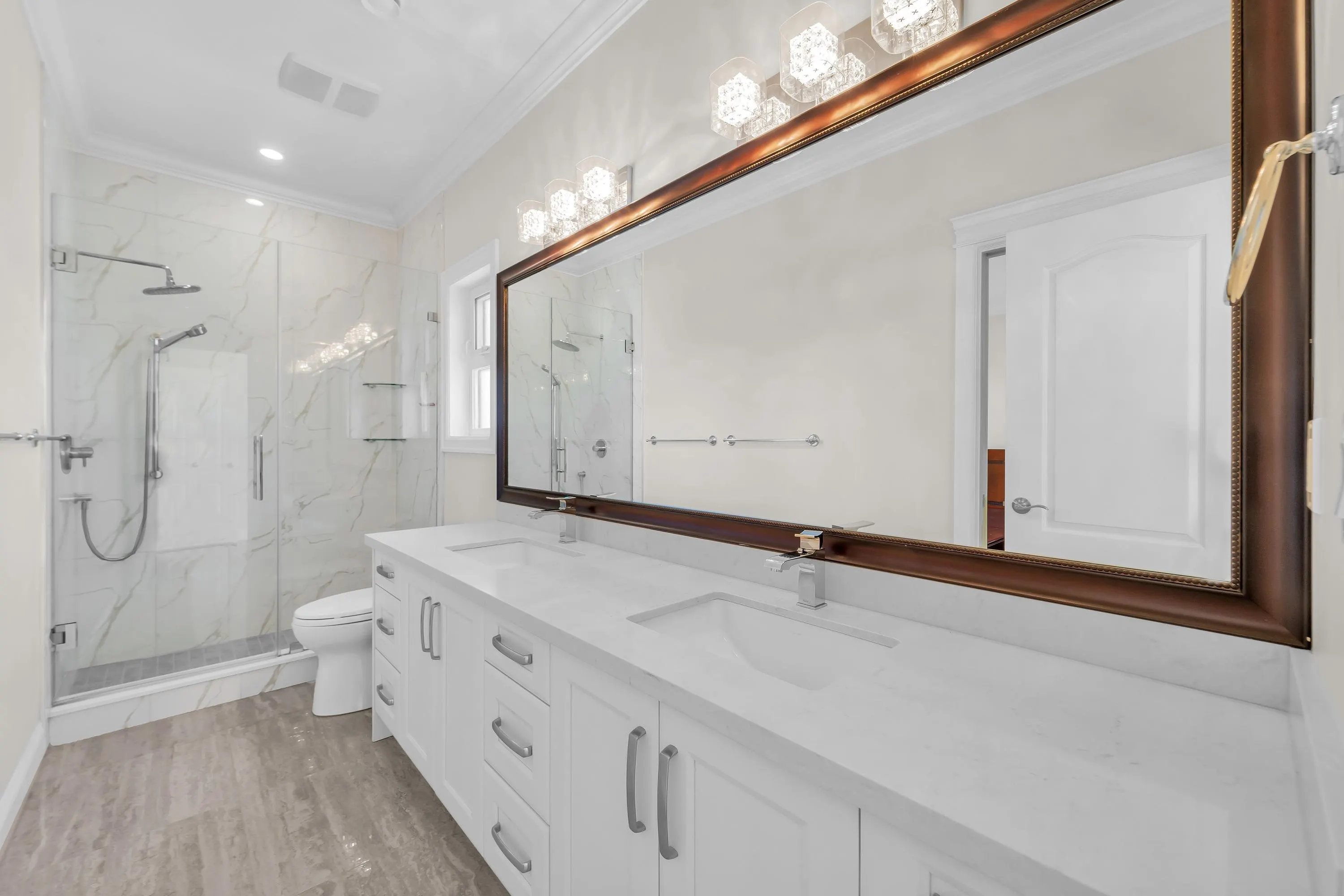 8180 Osgoode Drive