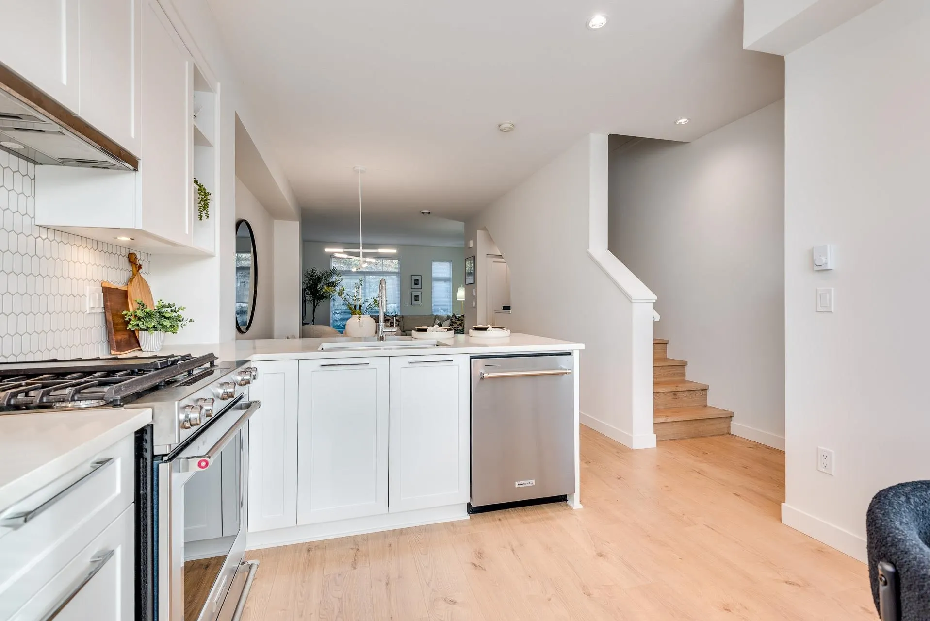 3565 Baycrest Avenue #123