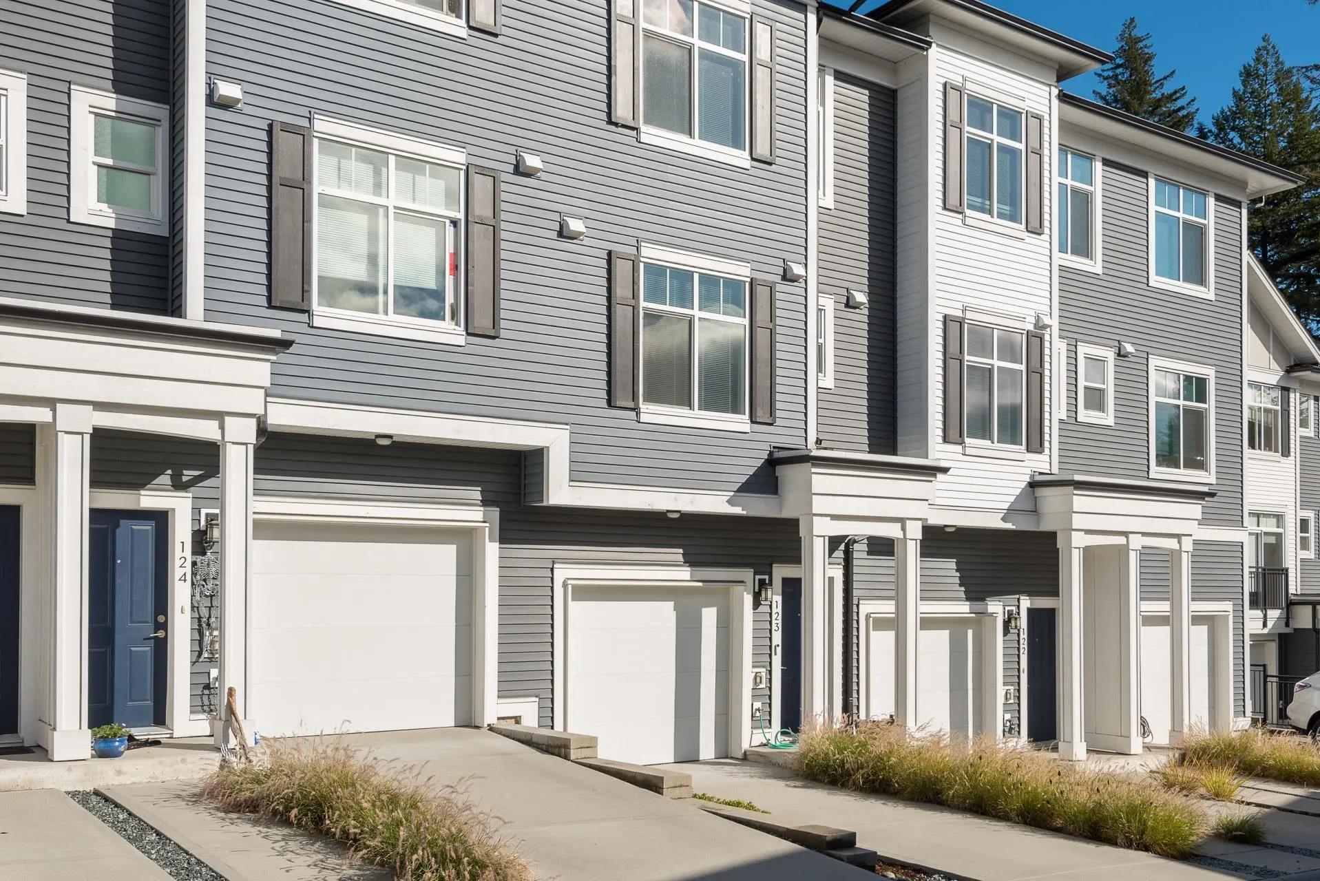 3565 Baycrest Avenue #123