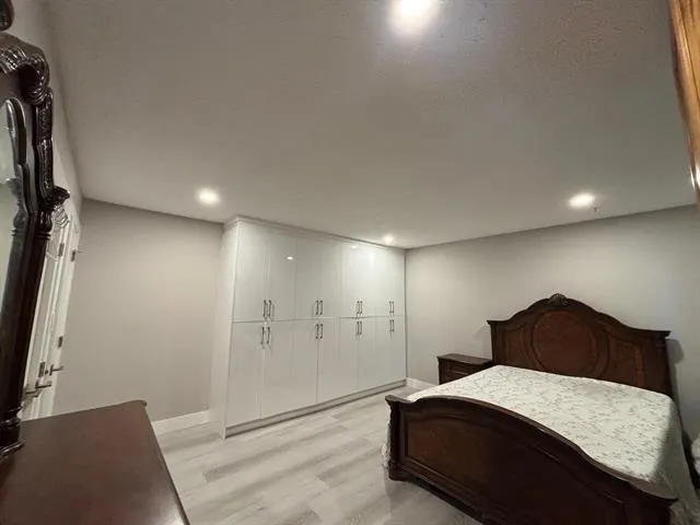11124 Lyon Road